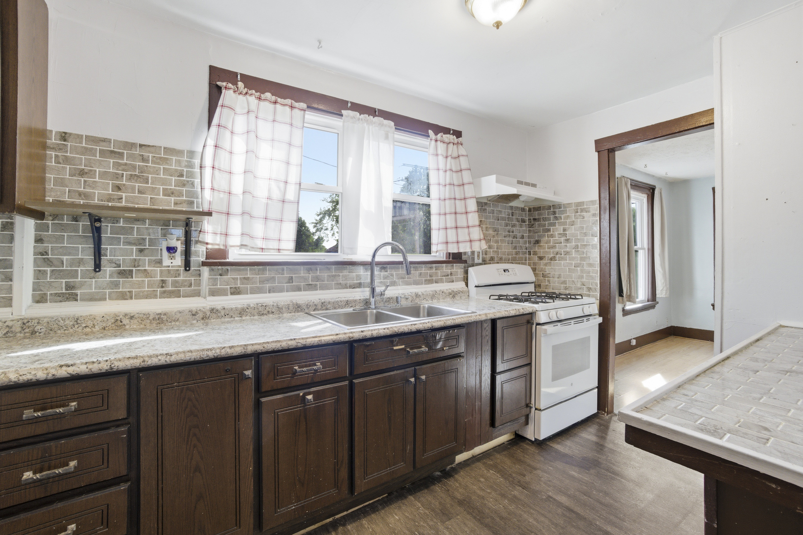 424 Titsworth Court Aurora IL 60505