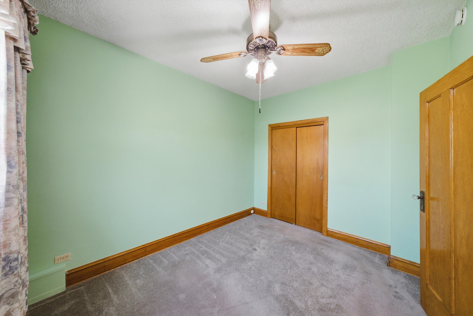 4904 South Karlov Avenue Chicago IL 60632