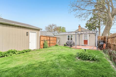 150 East Mill Street Wauconda IL 60084