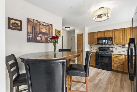 801 Delphia Avenue Elk Grove Village IL 60007