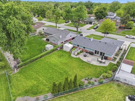 801 Delphia Avenue Elk Grove Village IL 60007