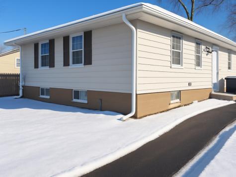 37684 North Sheridan Road Beach Park IL 60087