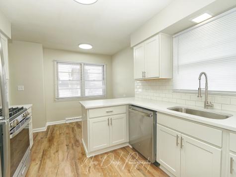 37684 North Sheridan Road Beach Park IL 60087
