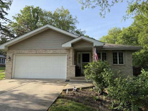 315 East Fox Street Yorkville IL 60560