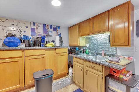 3018 Enoch Avenue Zion IL 60099