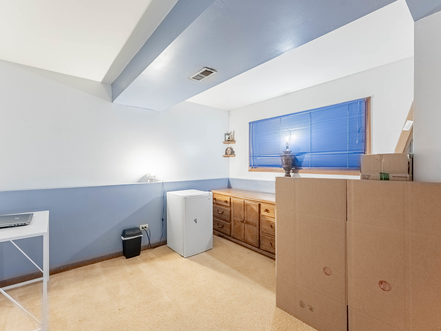 921 North Grace Street Lombard IL 60148