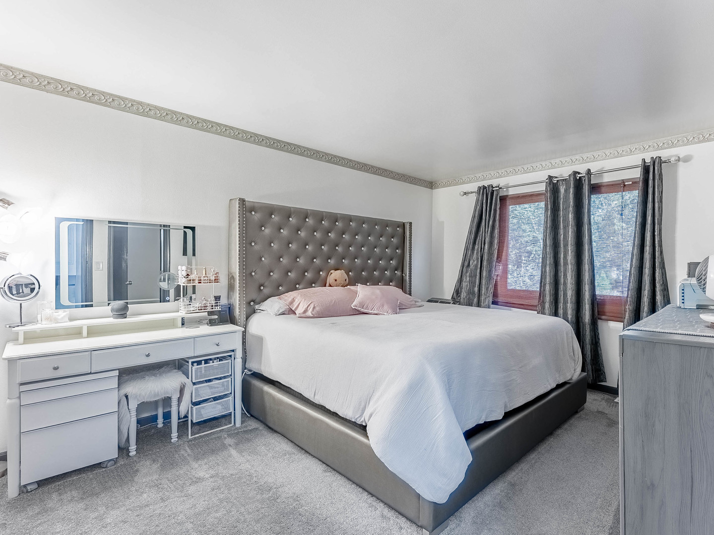 921 North Grace Street Lombard IL 60148