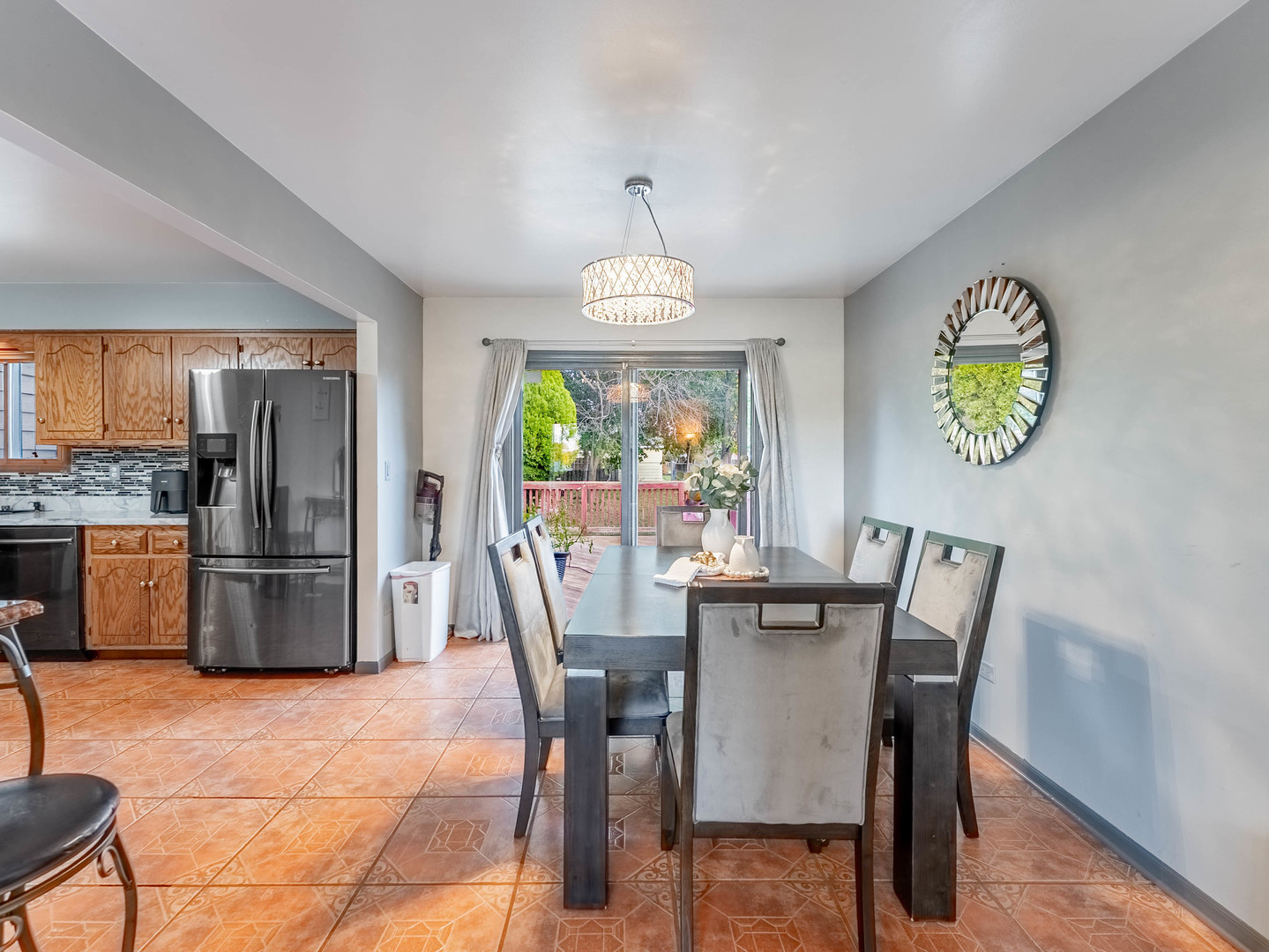 921 North Grace Street Lombard IL 60148