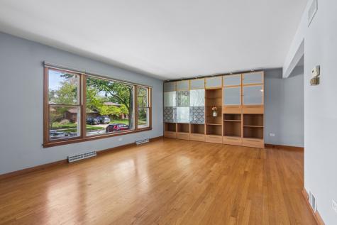 1259 Heather Road Homewood IL 60430