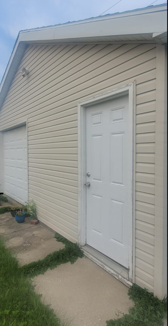 9117 South Wallace Street Chicago IL 60620