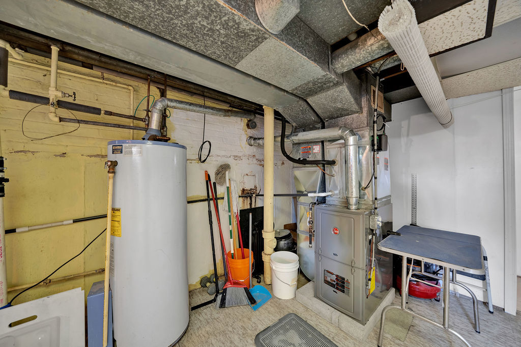 3615 West 70th Place Chicago IL 60629