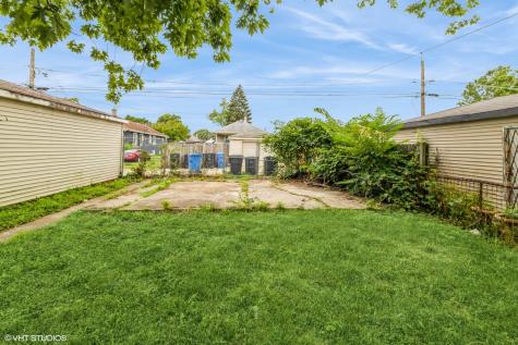 10052 South Lafayette Avenue Chicago IL 60628