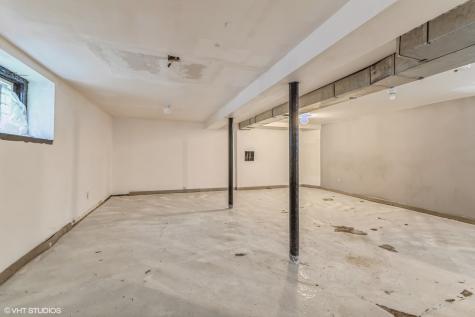10052 South Lafayette Avenue Chicago IL 60628