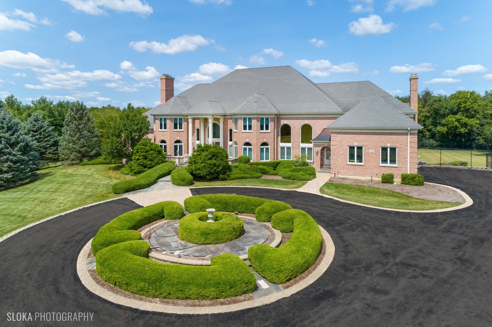 204 Spring Creek Road Barrington Hills IL 60010