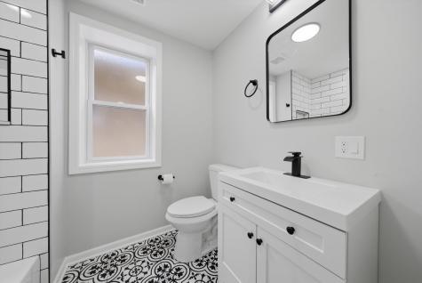 8044 South May Street Chicago IL 60620