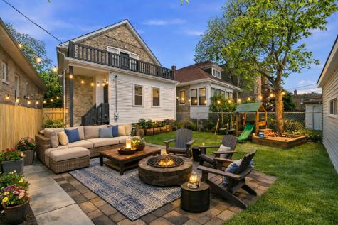 8044 South May Street Chicago IL 60620