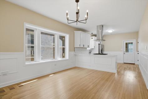 8044 South May Street Chicago IL 60620
