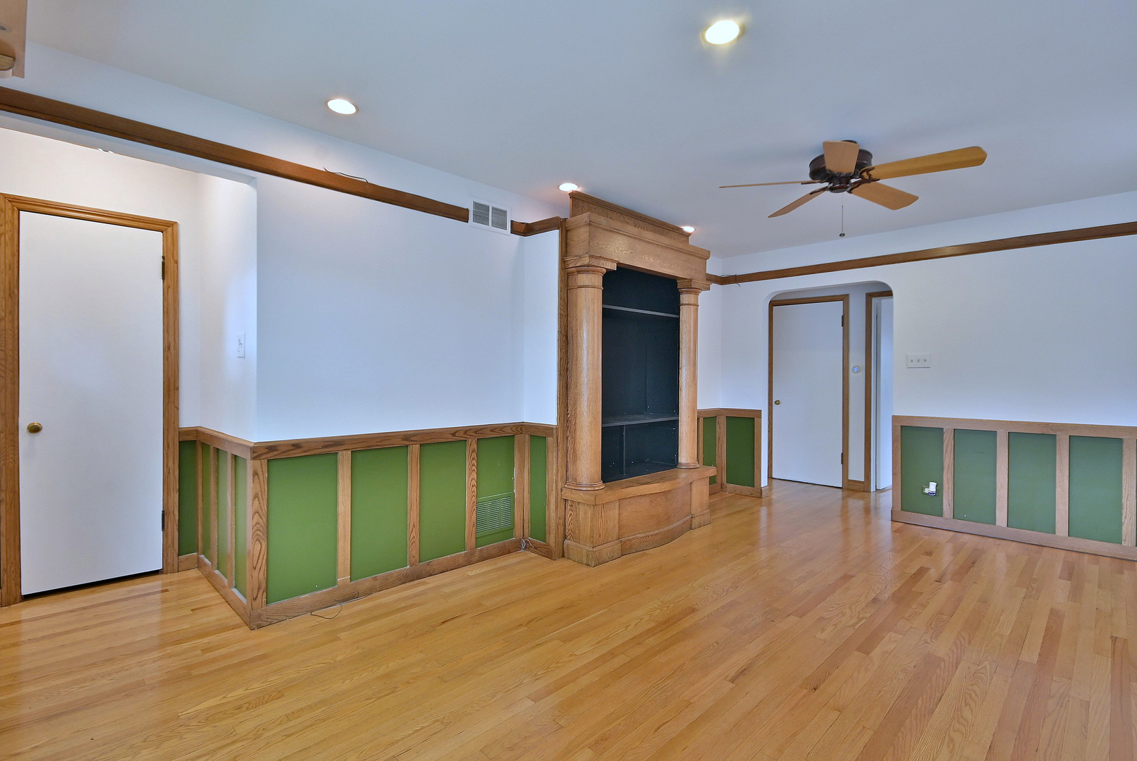 3952 North Oleander Avenue Chicago IL 60634
