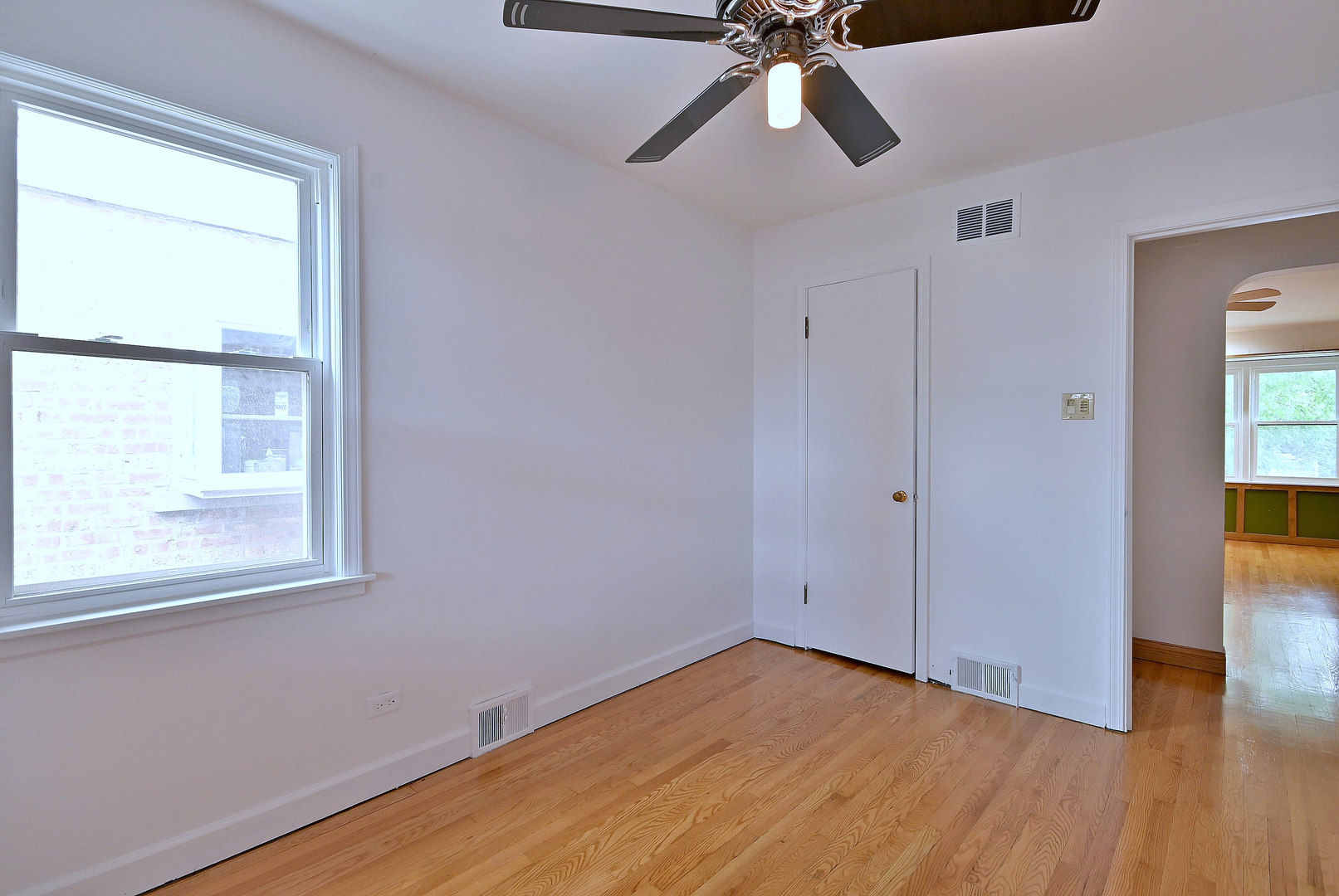 3952 North Oleander Avenue Chicago IL 60634