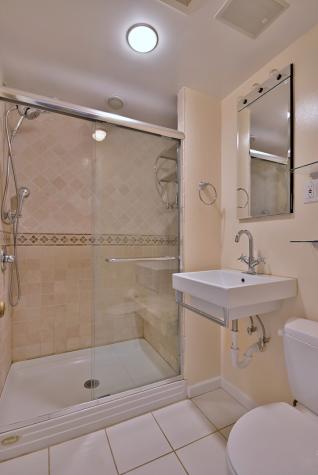 3952 North Oleander Avenue Chicago IL 60634