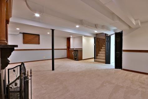 3952 North Oleander Avenue Chicago IL 60634
