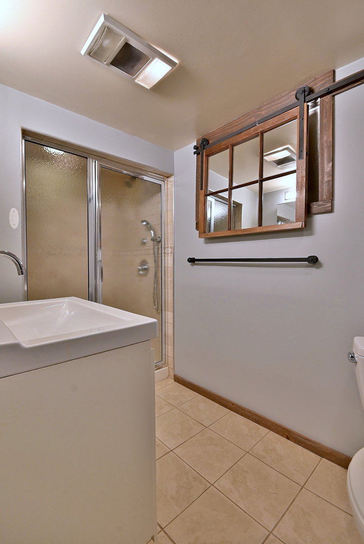 3952 North Oleander Avenue Chicago IL 60634