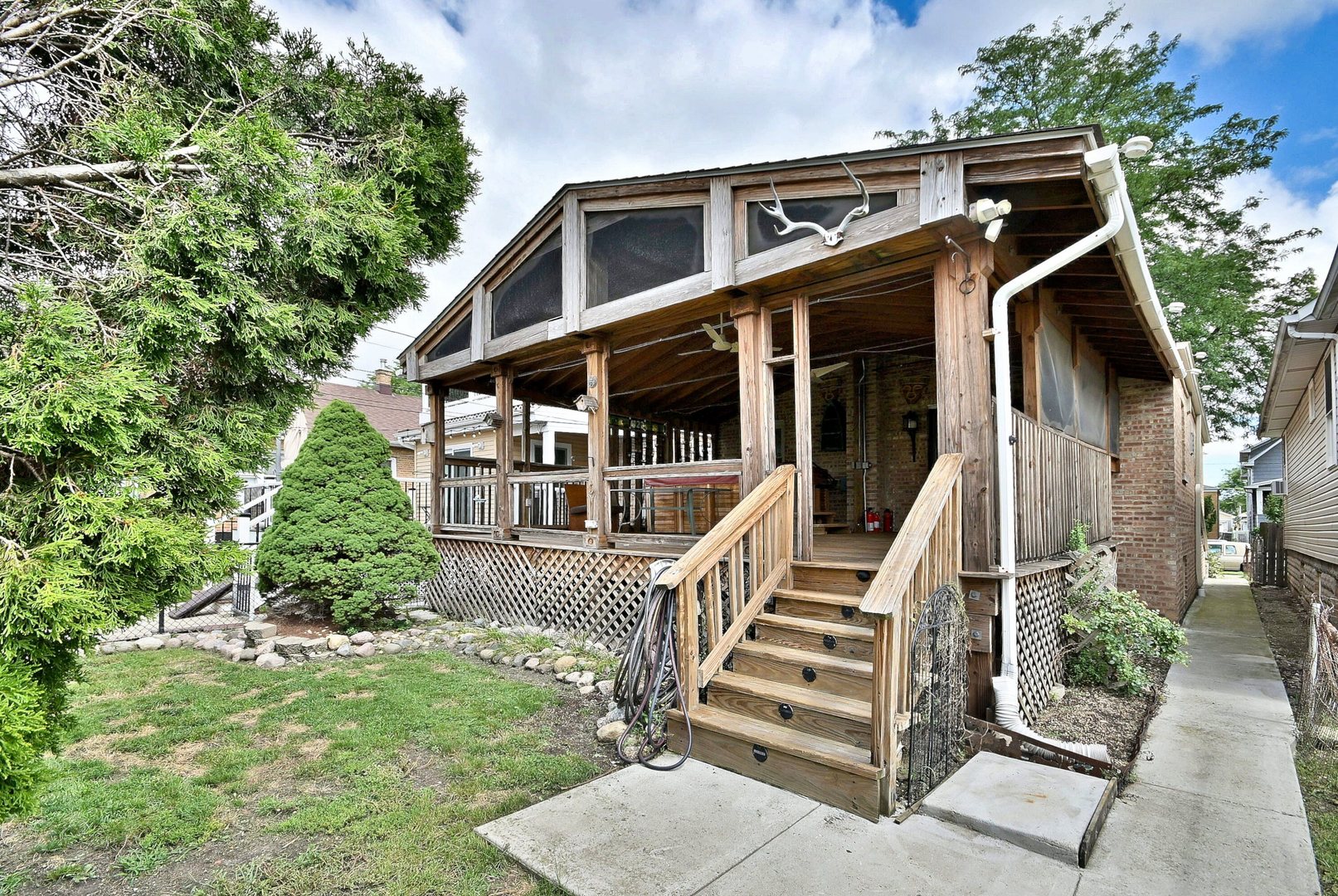 3952 North Oleander Avenue Chicago IL 60634