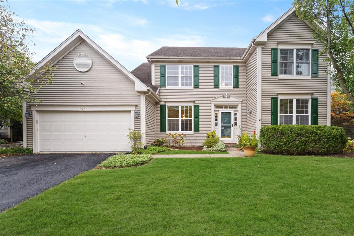1903 Flagstone Lane Aurora IL 60502