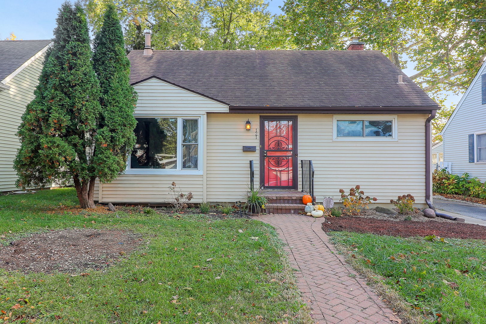 121 West Park Drive Lombard IL 60148