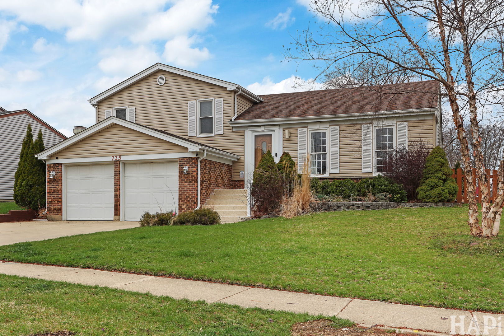 725 Buffalo Circle Carol Stream IL 60188