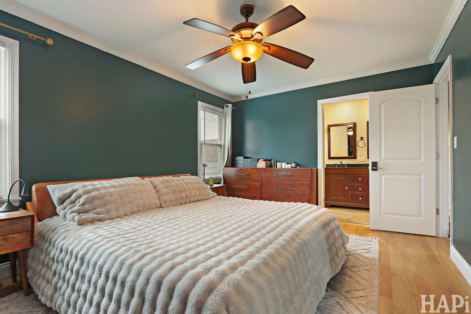 725 Buffalo Circle Carol Stream IL 60188