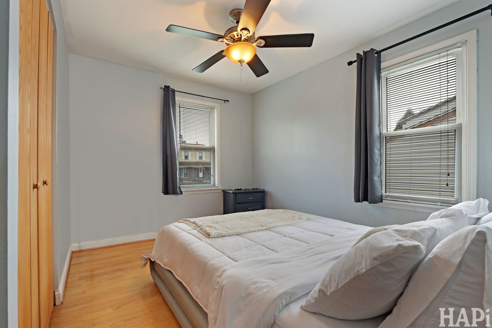 725 Buffalo Circle Carol Stream IL 60188