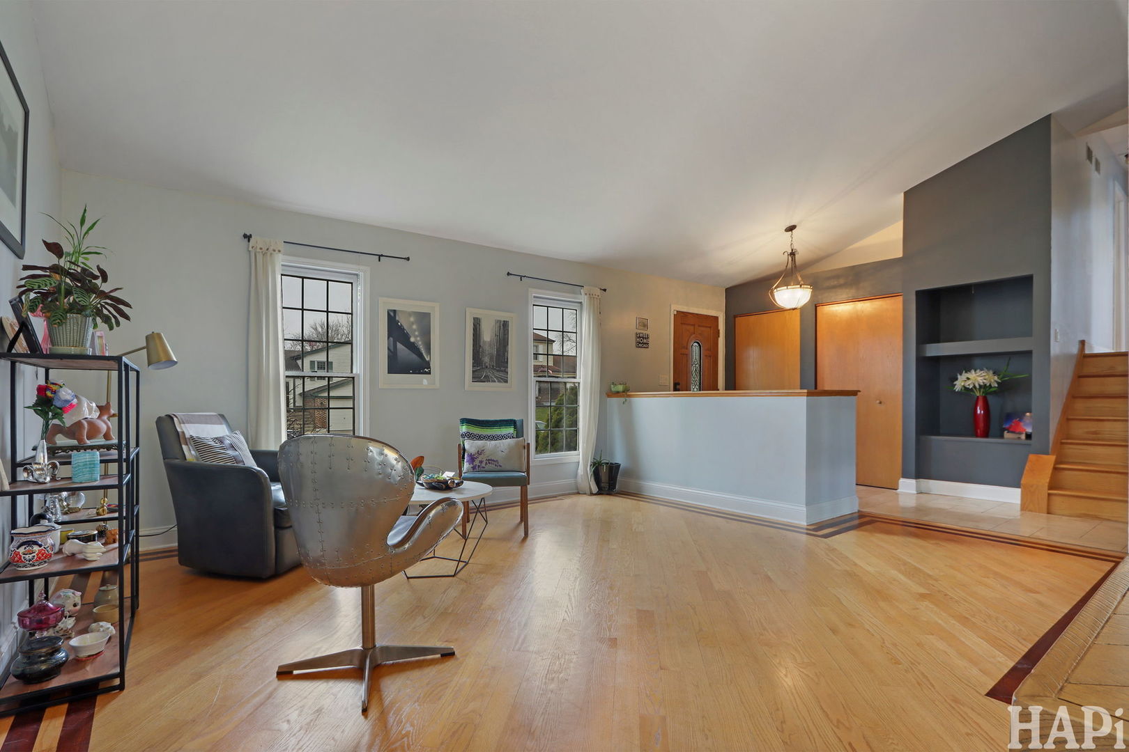 725 Buffalo Circle Carol Stream IL 60188