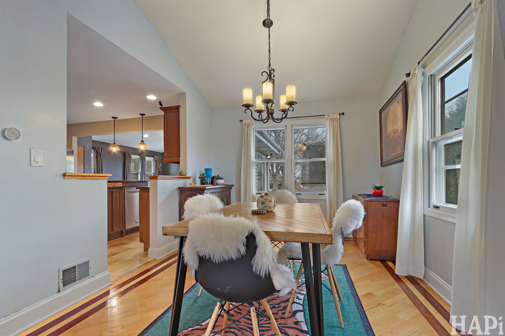 725 Buffalo Circle Carol Stream IL 60188