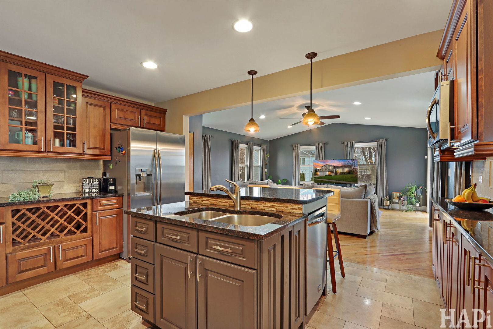 725 Buffalo Circle Carol Stream IL 60188