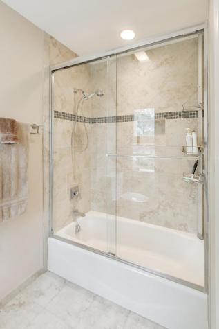 2302 Lisa Court Palatine IL 60067