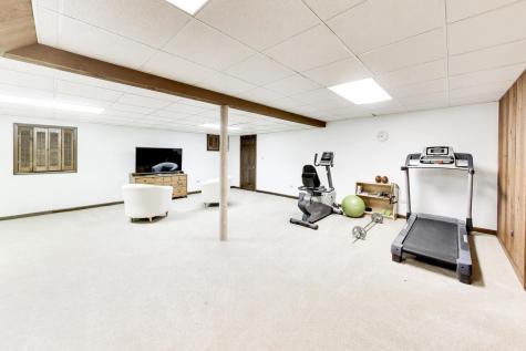 2302 Lisa Court Palatine IL 60067