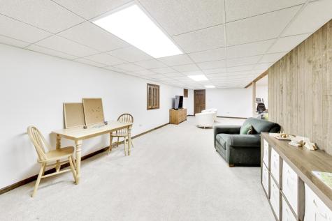 2302 Lisa Court Palatine IL 60067