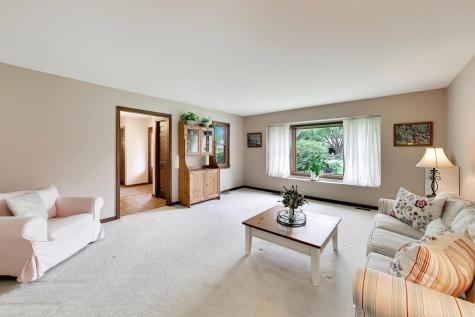 2302 Lisa Court Palatine IL 60067