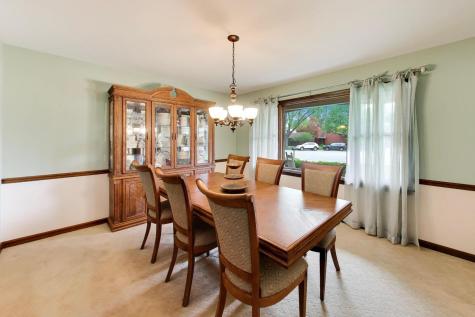 2302 Lisa Court Palatine IL 60067