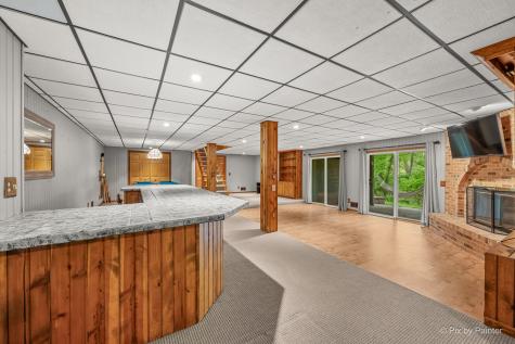 655 Oakview Drive Algonquin IL 60102