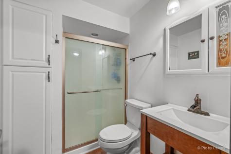 655 Oakview Drive Algonquin IL 60102