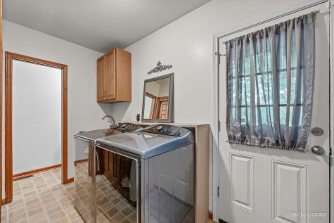 655 Oakview Drive Algonquin IL 60102