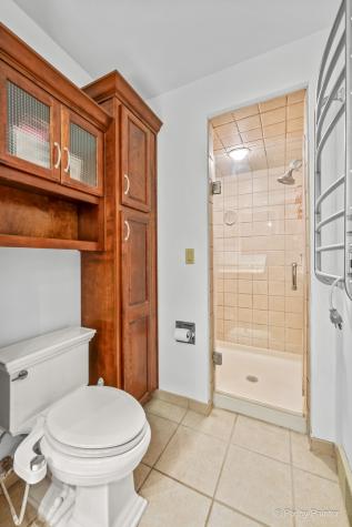 655 Oakview Drive Algonquin IL 60102