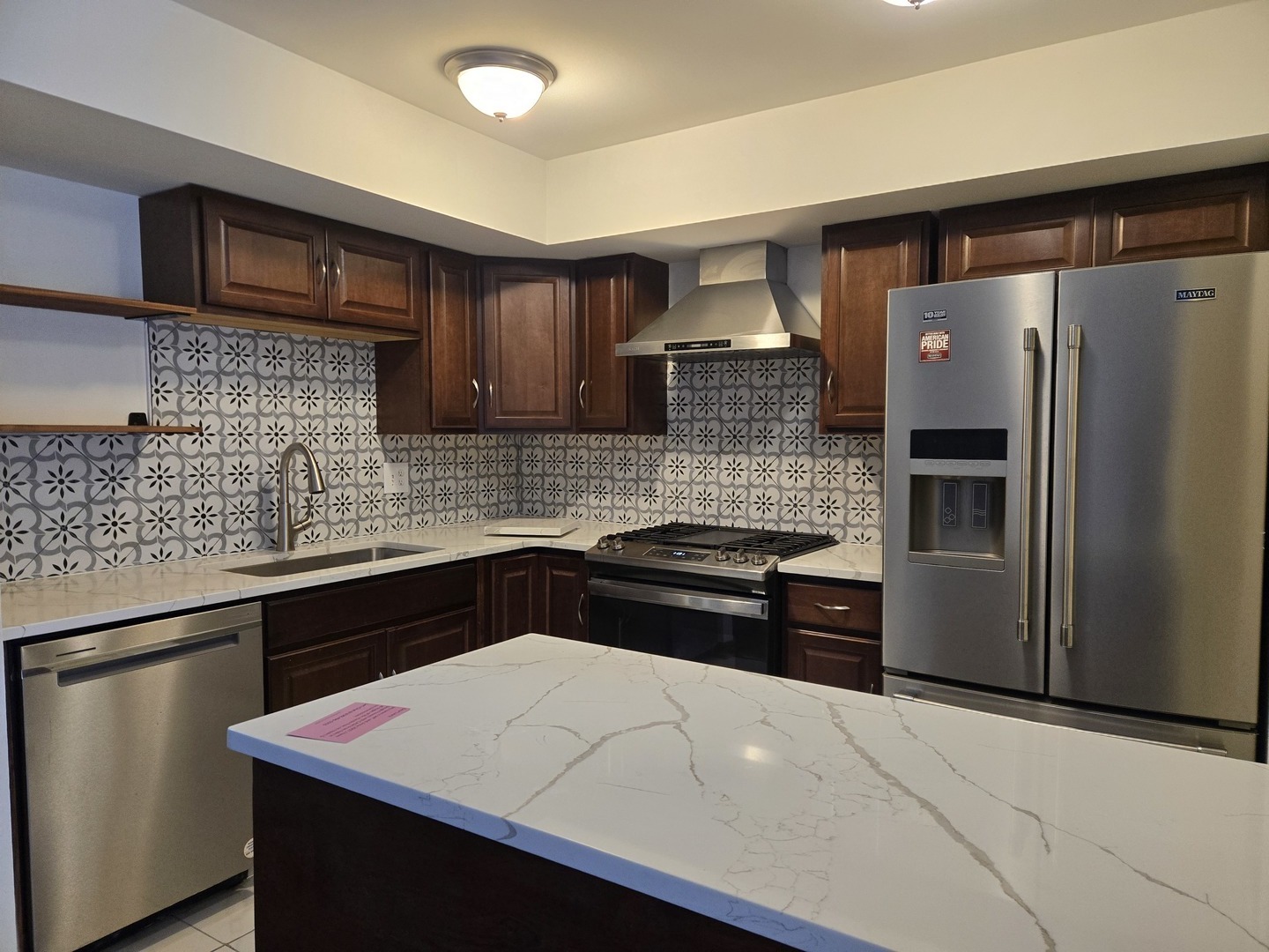 1513 Elder Drive Aurora IL 60506