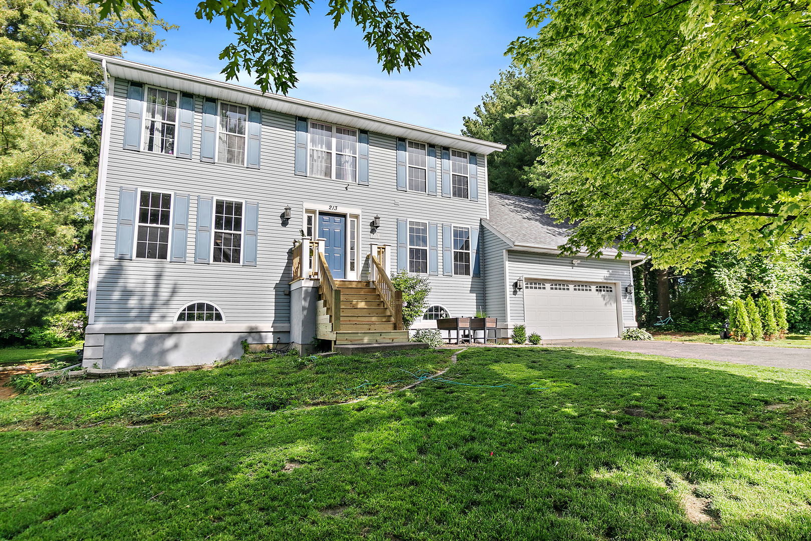 213 South West Griffin Place Poplar Grove IL 61065