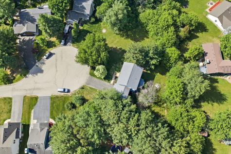 213 South West Griffin Place Poplar Grove IL 61065