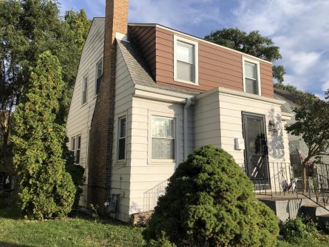 9545 South Troy Avenue Evergreen Park IL 60805