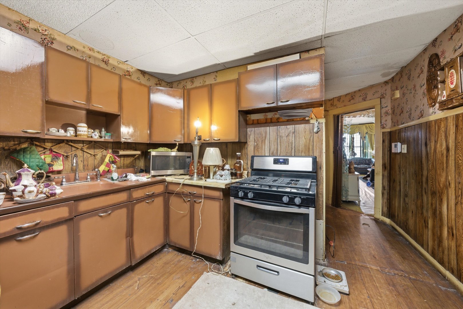 5950 South Marshfield Avenue Chicago IL 60636