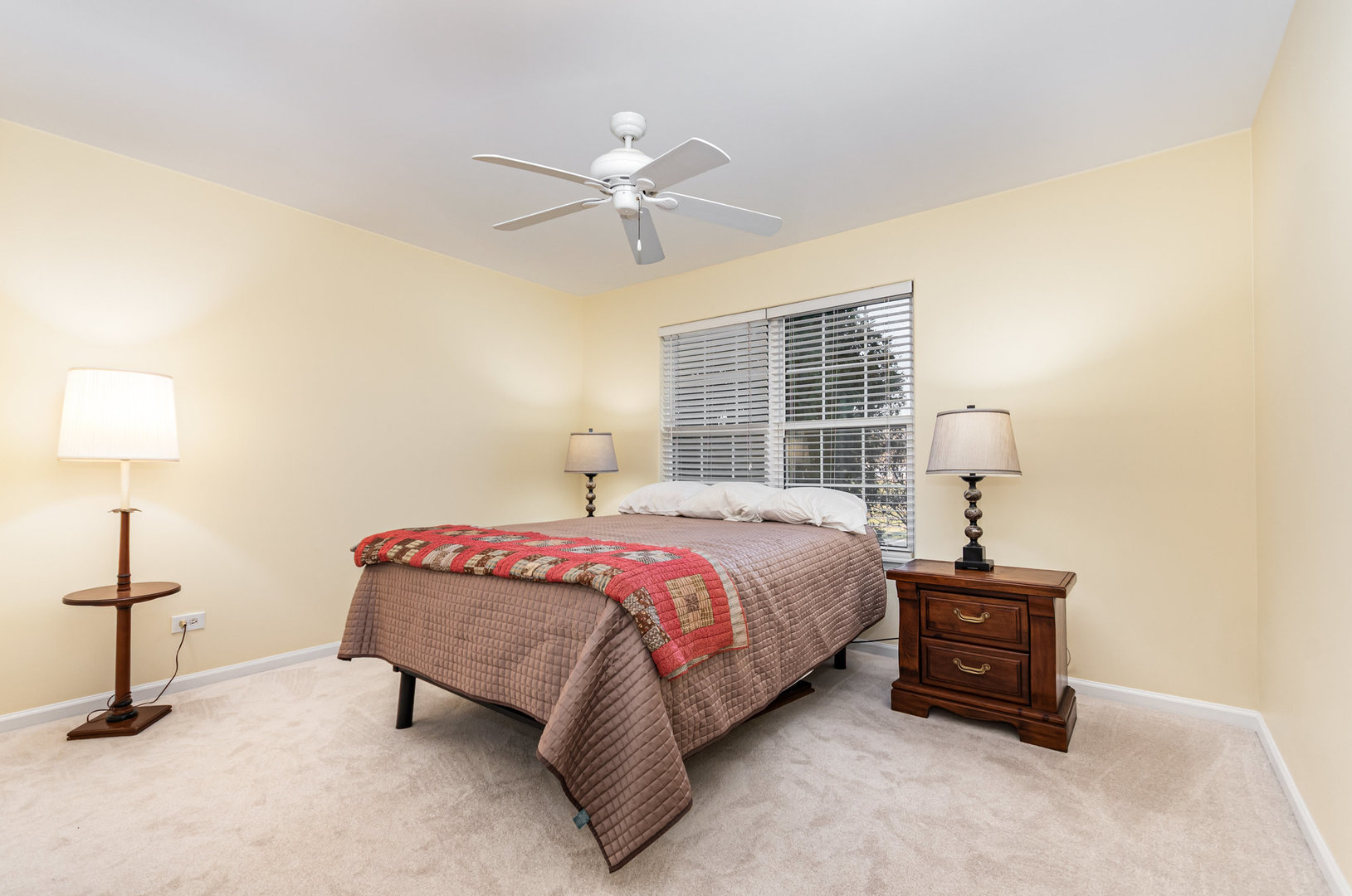 8 Lily Court Bolingbrook IL 60440